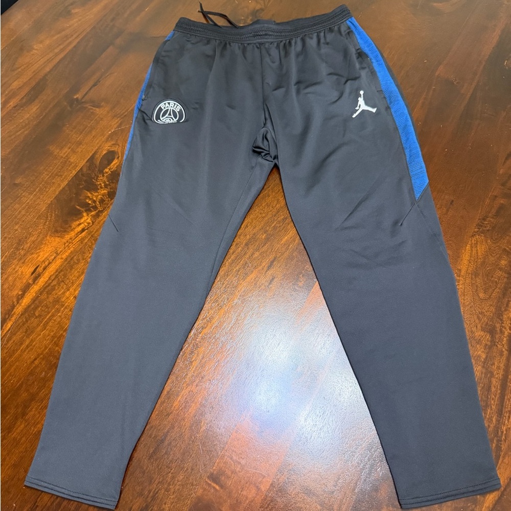 Jordan x Paris Saint Germain strike drill set size XL